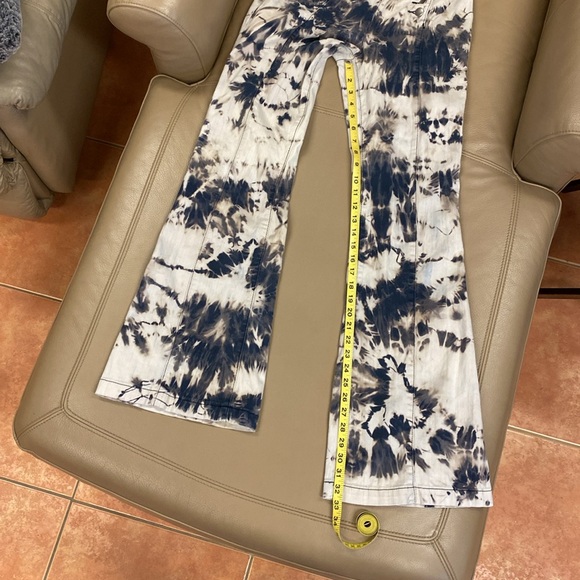 Tie Dye Sailor Premium Denim Jeans by Forever 21 - Size 27 - Picture 10 of 15